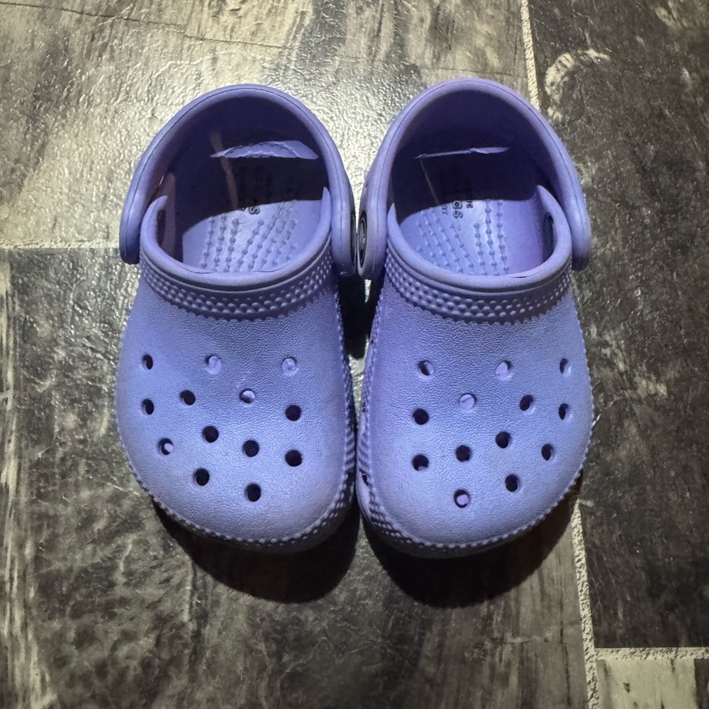 CROCS Kids Lavender Sandals
